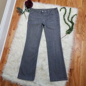 Ann Taylor Jeans 🔥B1G1 Free🔥